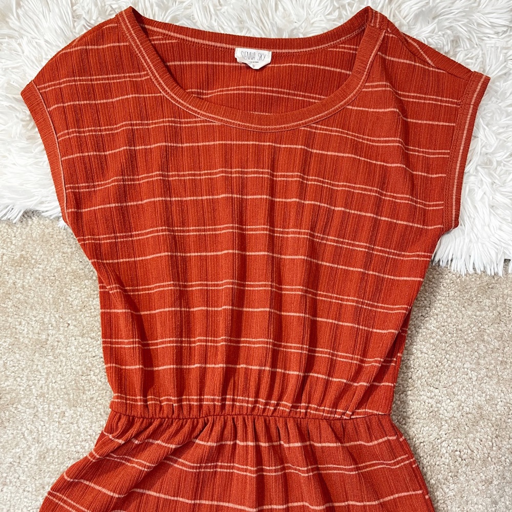 Sienna Sky Orange and Red Top